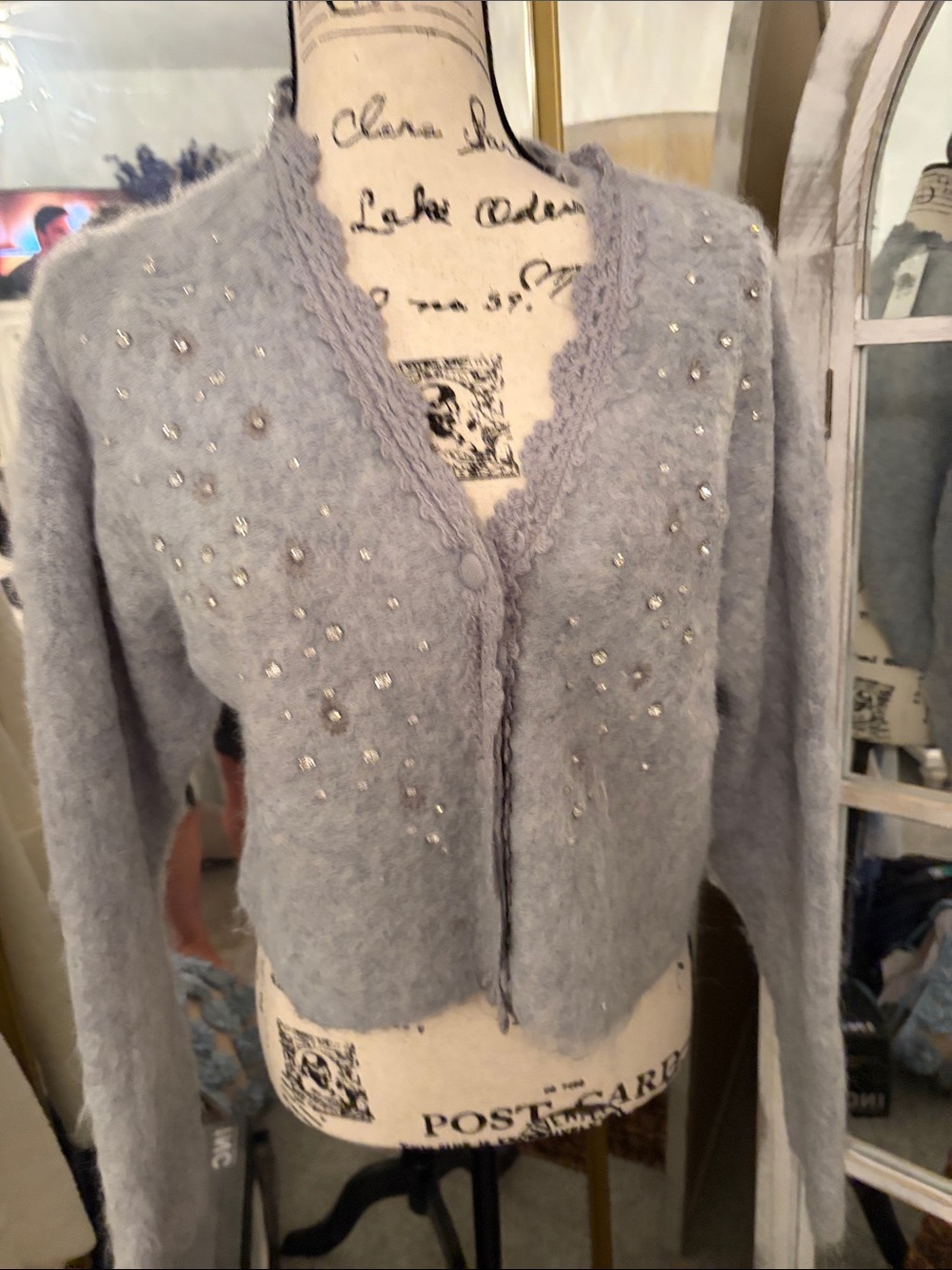 Bling Rhinestone Lace-Trim Cropped Cardigan - Light Gray